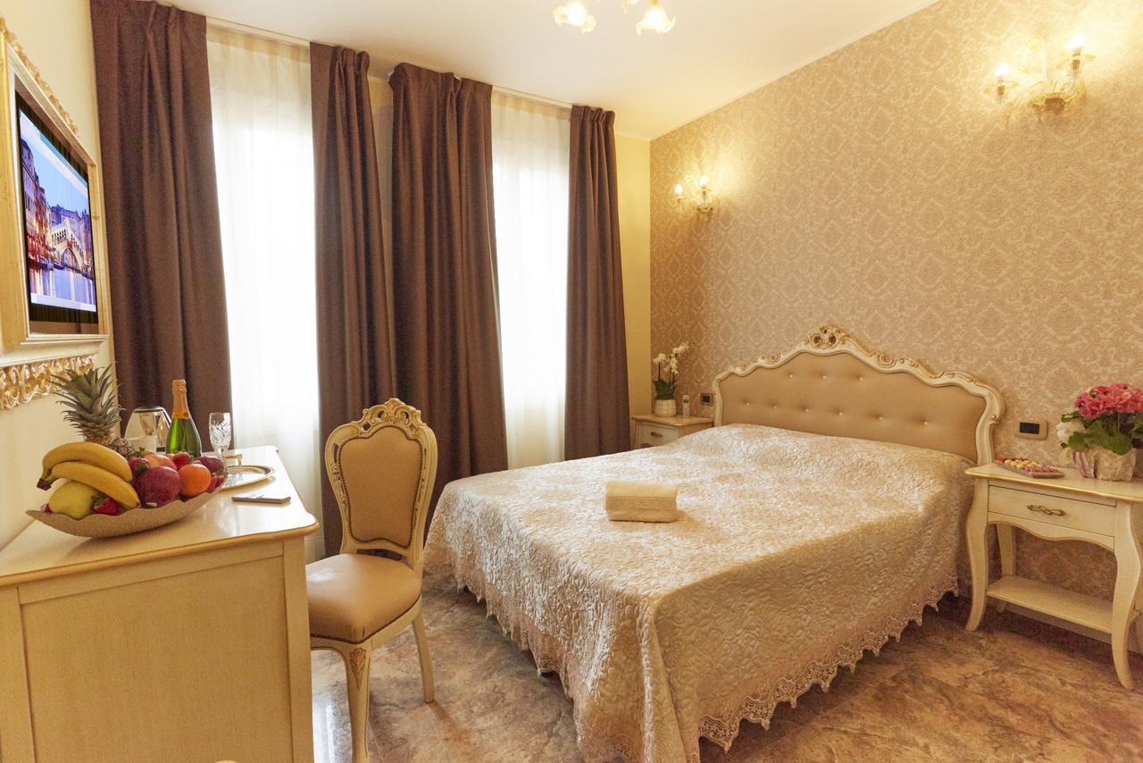 New Reiter Hotel Lido di Venezia Luaran gambar